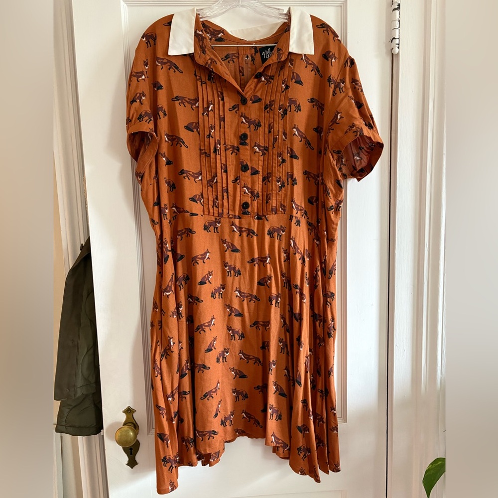 Hell Bunny Rust Orange Fox Print Collared Dress with Cream Collar
